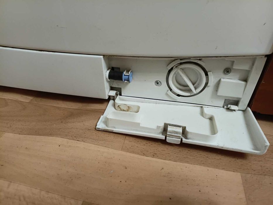 Пральна машина Beko WMD 25060R 5 кг, хороша, робоча