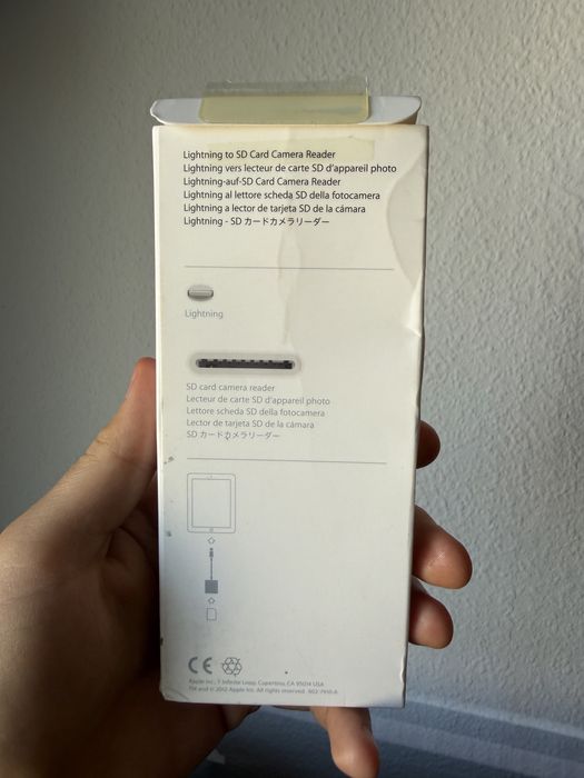 Apple Lightning to SD Card Camera Reader