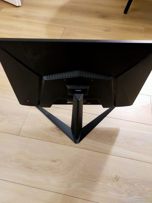 Monitor MSI z uszkodzoną matrycą