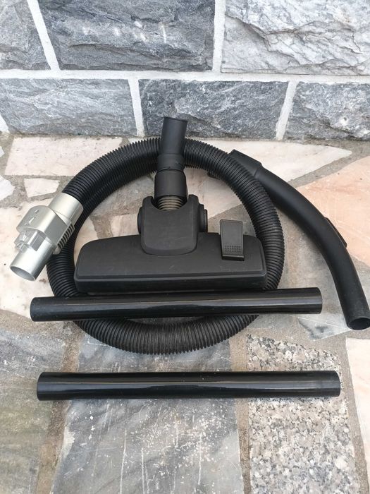 Polti Vacuum Cleaner.64739673929347123