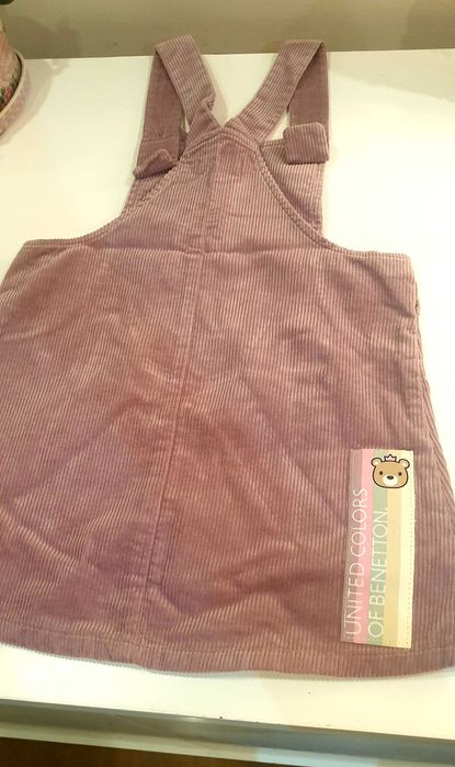 Saias menina BENETTON e Zippy