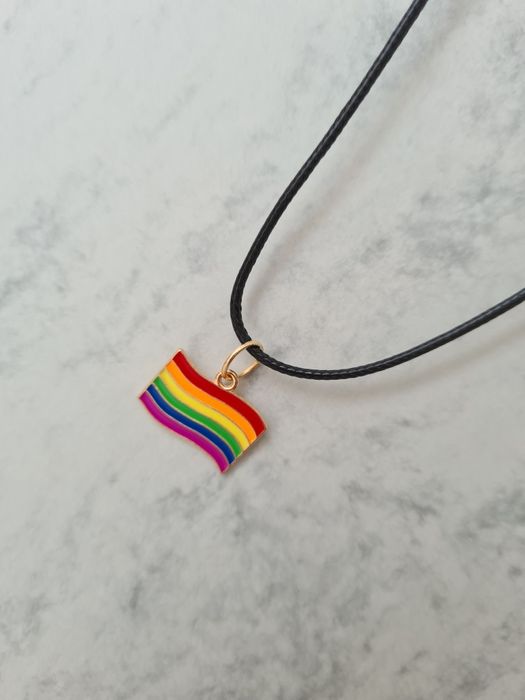 Naszyjnik wisiorek LGBT flaga
