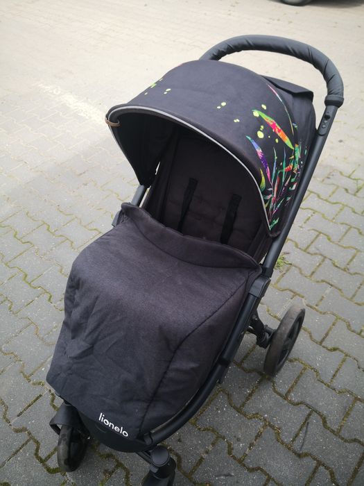 Wózek spacerówka dziecięca LIONELO Annet Plus Dreamin Czarny