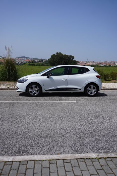 Clio Dynamique S - 18.000km reais