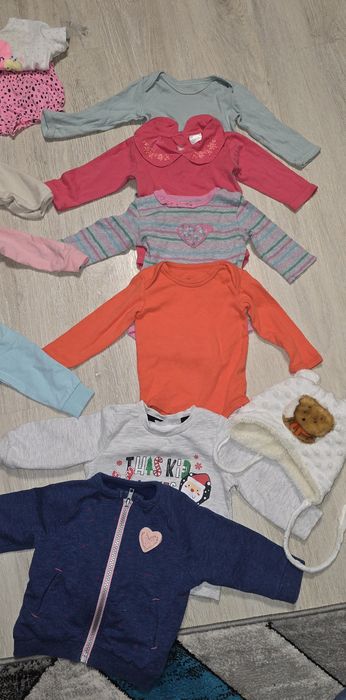 Paka ubranek dla dziewczynki