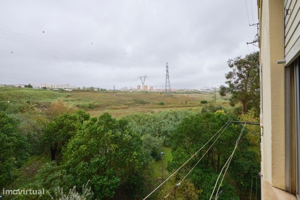 Cama - localizado em Lisbon