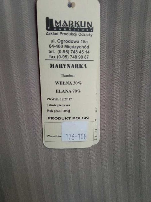garnitur męski jasny