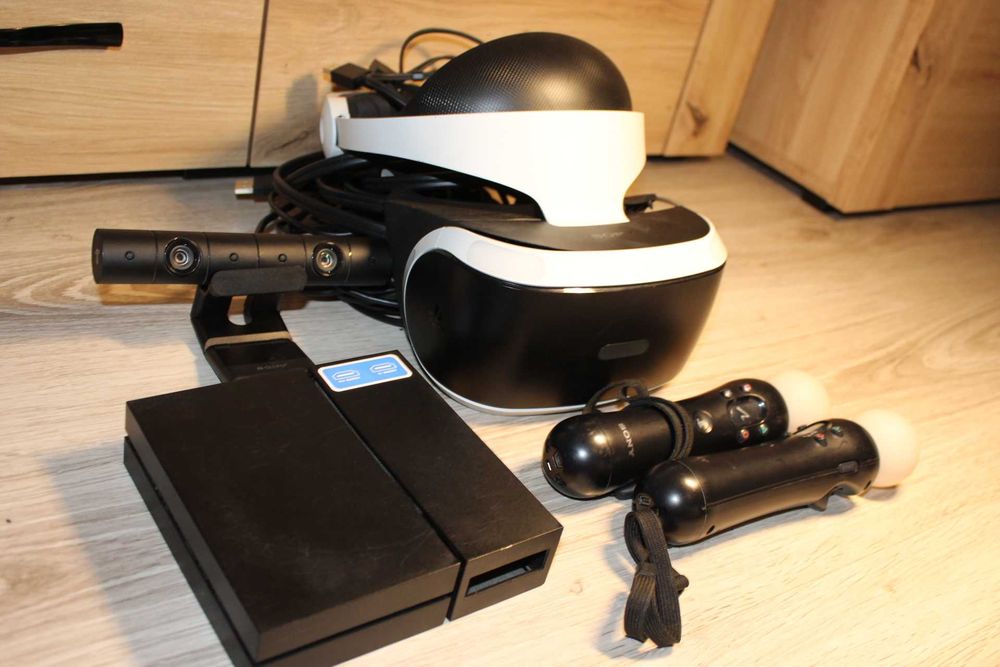 PSVR Gogle VR wraz z Kontrolerami MOVE