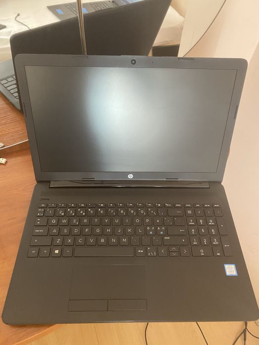 Ноутбук hp15 i5-8250u