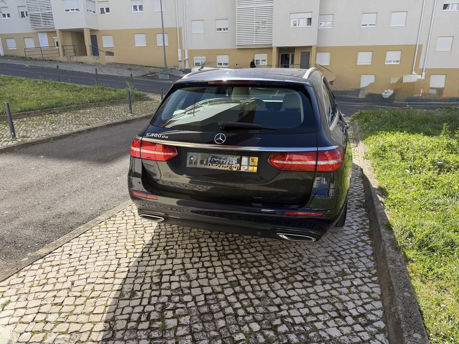 Carrinha Mercedes E300de — photo 5