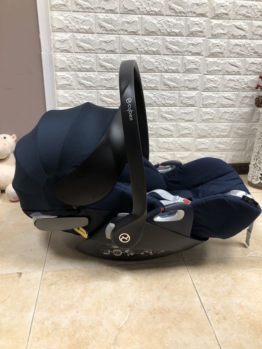Автокрісло Cybex Cloud Z i-Size Група 0+ (0-13 кг) детское автокресло