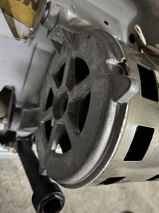 Maquina lavar roupa INDESIT64752035939969122