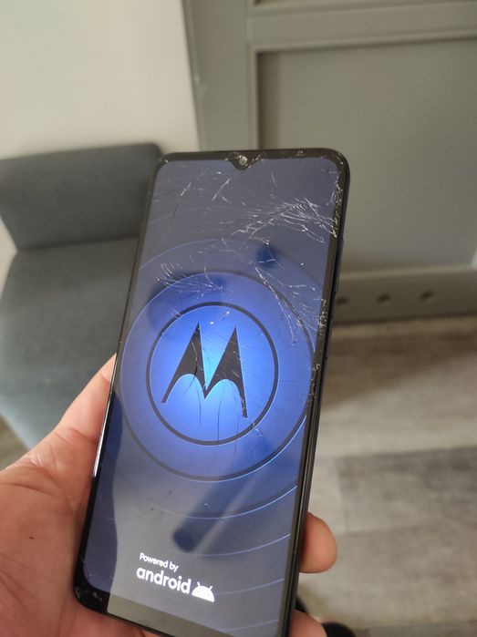 Telefon Motorola e22