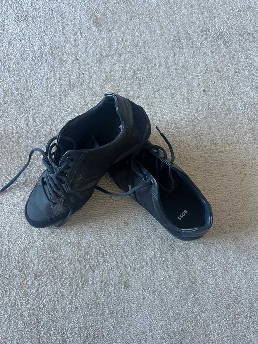 Ténis da BOSS azuis muito confortáveis e com pouco uso