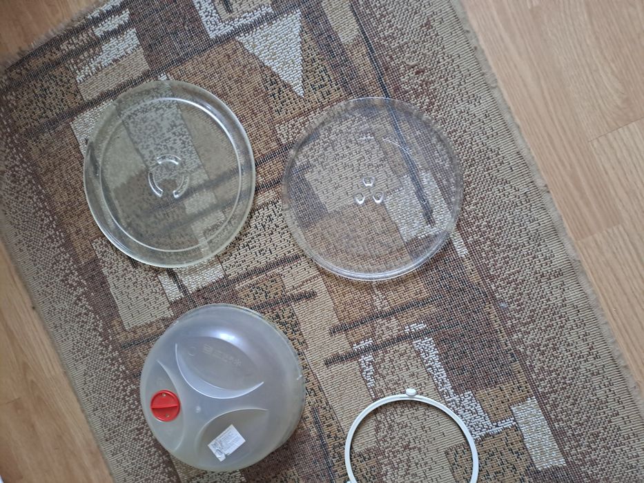 Тарілка для мікрохвильовки.