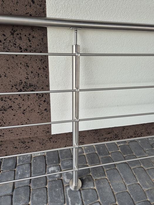 Balustrada okrągła nierdzewna 250cm
