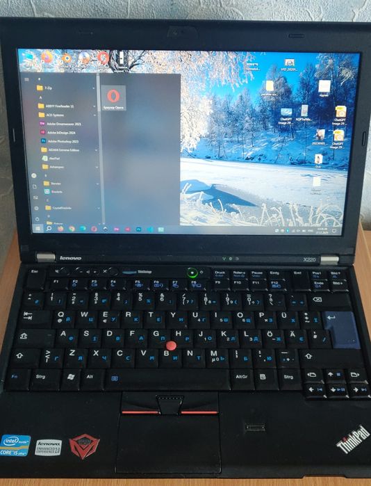 Ноутбук Lenovo ThinkPad X-220 с встроенным 3G модемом и слотом под сим