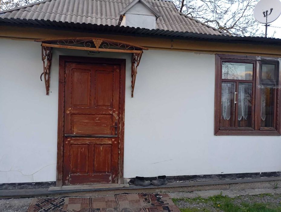 Пропонуємо придбати окремий будинок зі зручностями