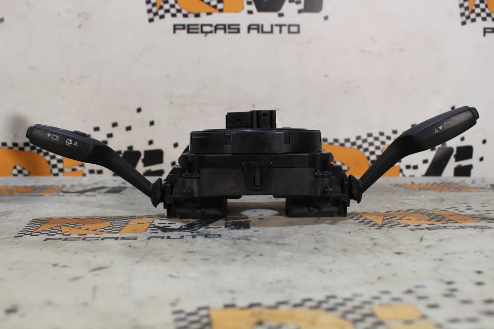 Conjunto / manetes de luzes e limpa vidros BMW 1 (F20)