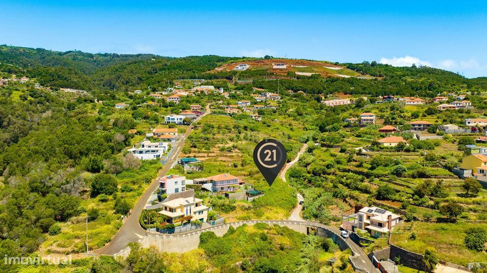 Terreno em Santa Cruz – Vista Mar – Ideal para Projeto Residencial ou