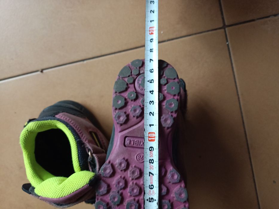 Buty górskie dla dziewczynki