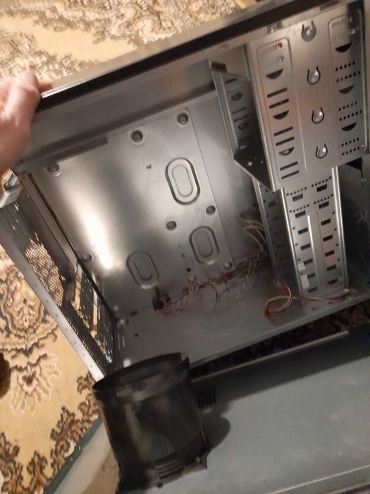 Корпус пк в гарному стані