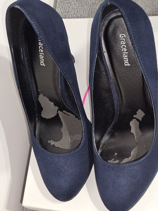 Buty na obcasie Graceland