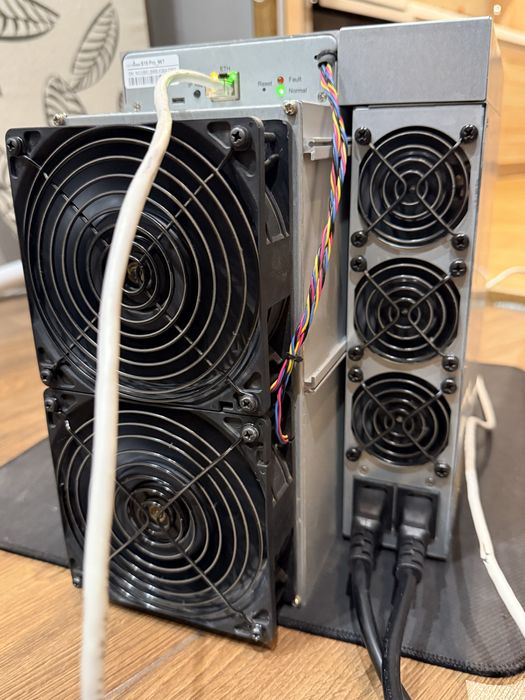 Antminer S19 Pro_96T