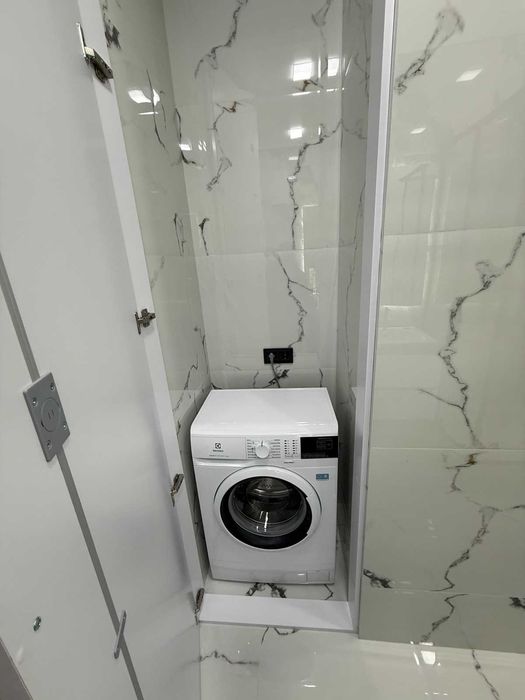 Пропонуємо до продажу шикарну 2 кімнатну квартиру в сучасному та комфортному житловому комплексі Kadorr City.