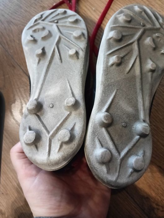 Korki chłopięce kipsta