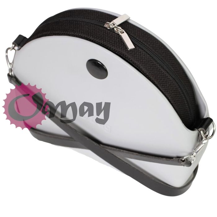 Czarny organizer do OBAG MOON LIGHT struktura 2 kieszenie OMAY