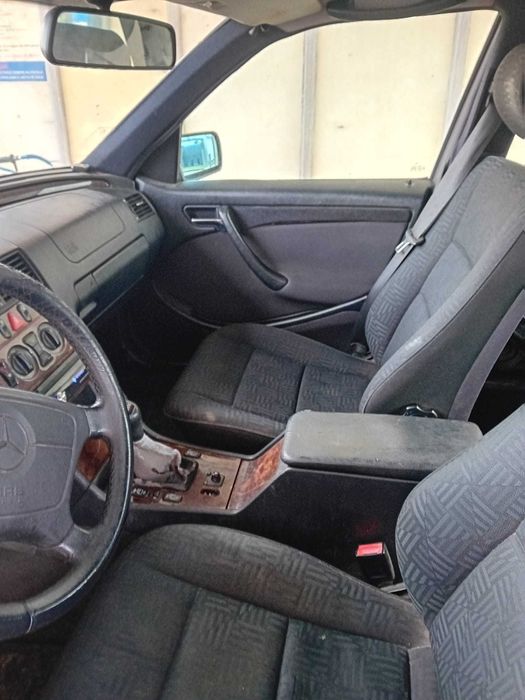 Mercedes C200 de 97
