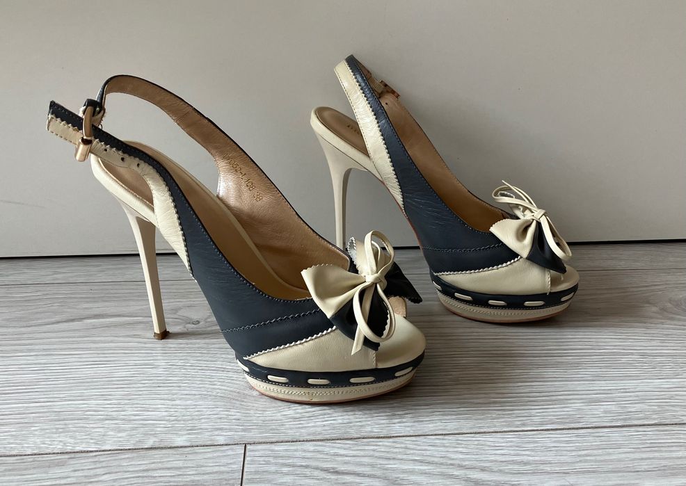 Buty damskie na obcasie rozmiar 38