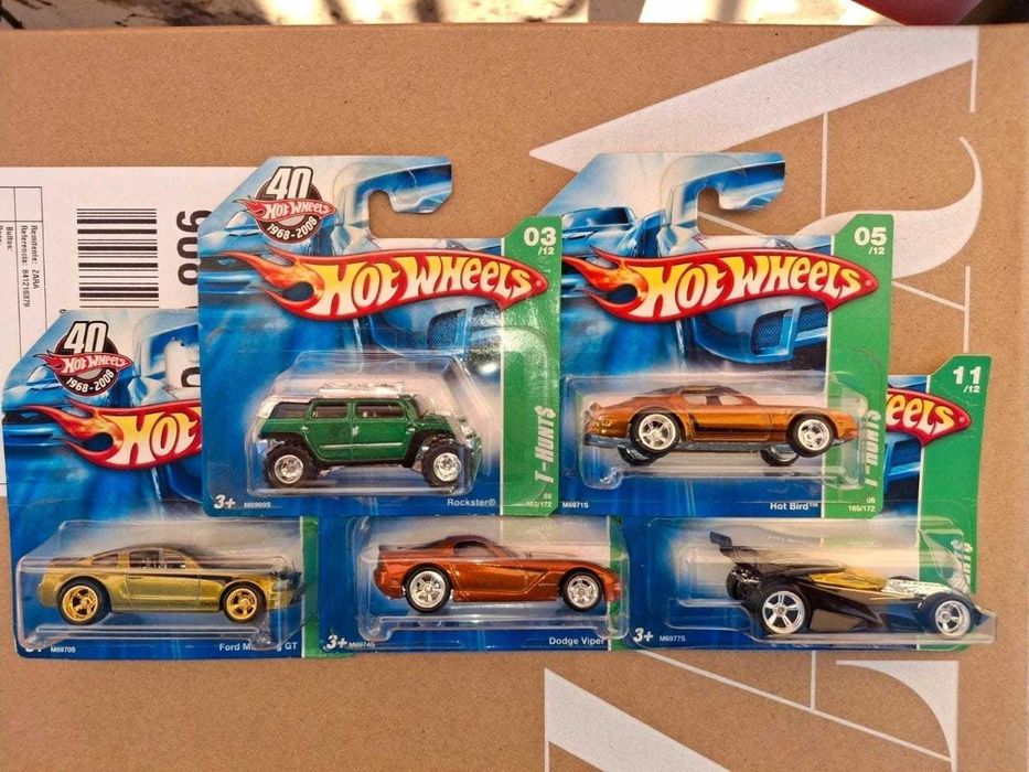 Hot Wheels Super T-Hunt / Treasure Hunt / Expositor de cartelas