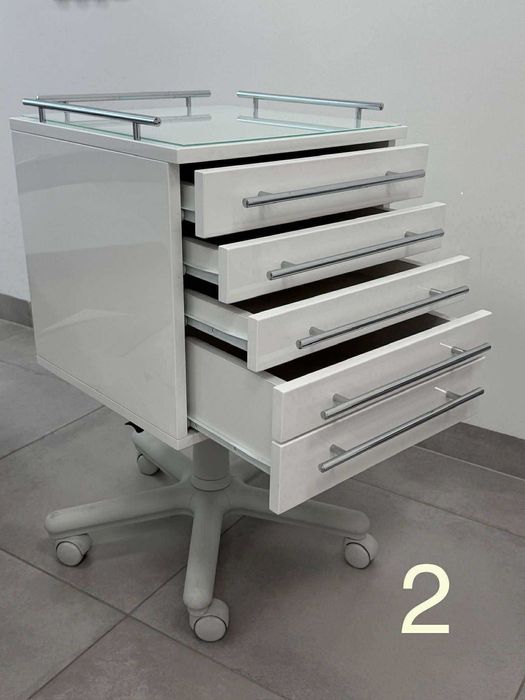 asystor stomatologiczny
