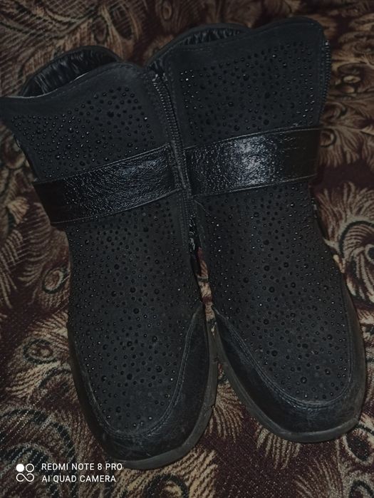 Демисезонные ботинки,35 размер