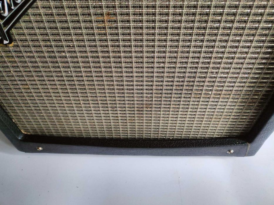 Fender Mustang I V2 wzmacniacz combo gitarowe w złym stanie uszkodzone