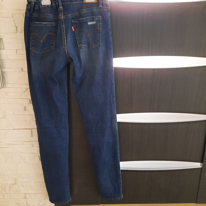 Jeansy levis rozm.152