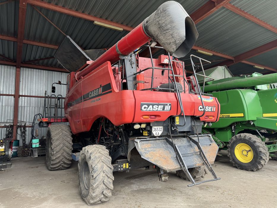Комбайн Case 5088