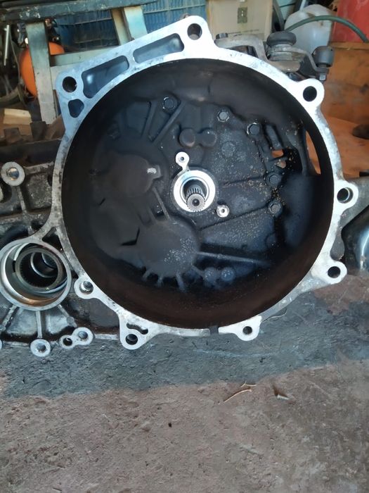 МКПП 6-ступка 4WD Mitsubishi Outlander XL 2.0 DI-D/ Peugeot 4007/