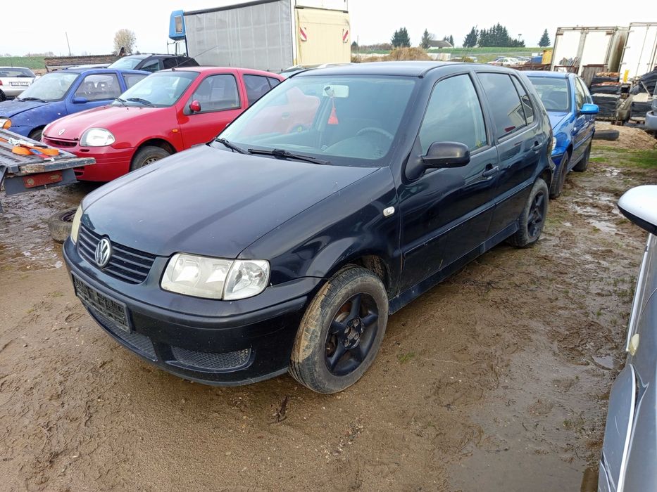 Vw Polo 6N 1.4 benzyna 1998 LC9Z/ na części