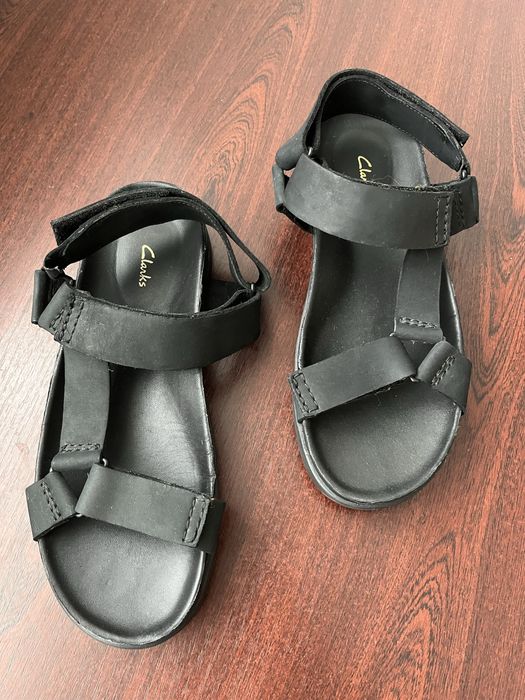 Босоніжки чоловічі Clarks 42–42,5 шкіряні, як нові