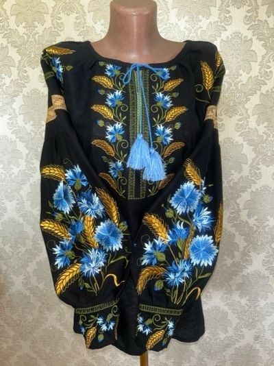 Вишиванки жіночі