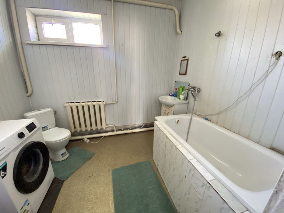 Продаж будинку зі зручностями с. Безугляки