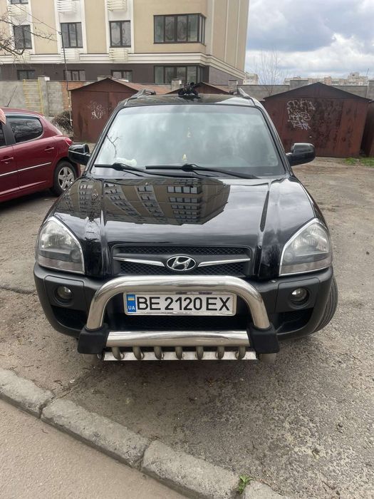 Продам Хундай Туксон 2008года