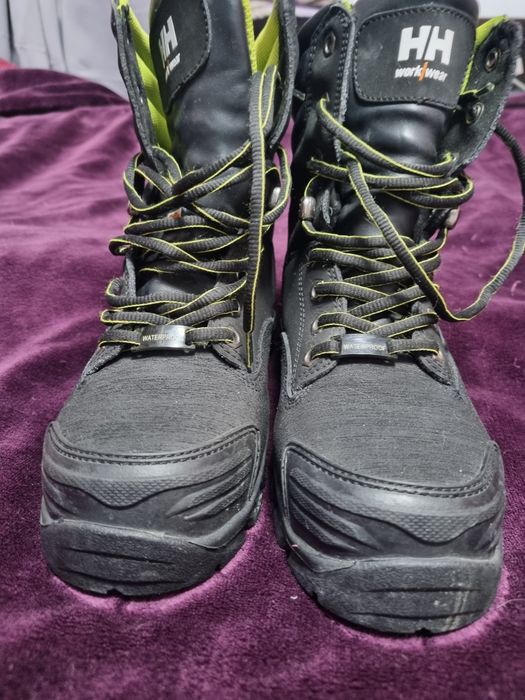 Buty trekingowe zimowe Helly Hansen r.38