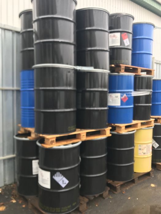 Продам бочки 200 л