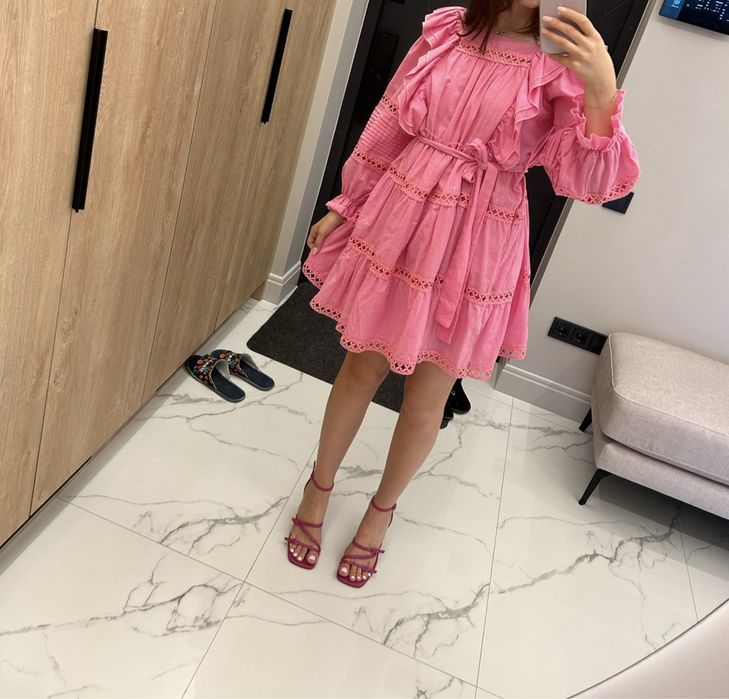 Жіноча літня сукня рожева