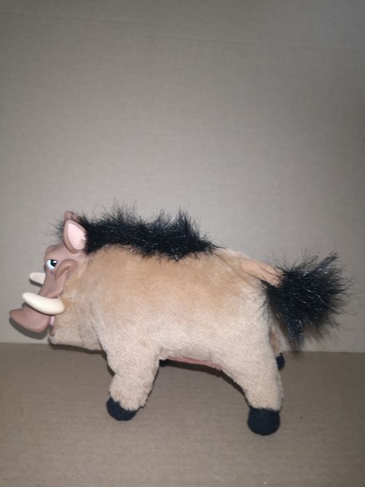 The  King Pumba Vintage Maskotka 1994 Mattel