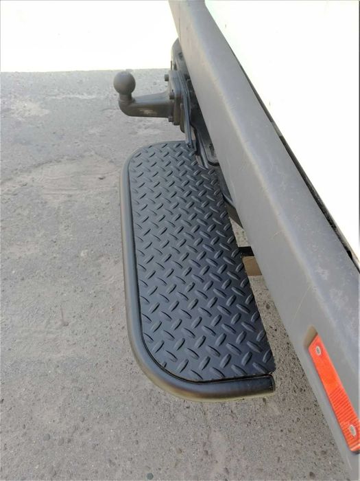 Піжніжка задня на фаркоп Мерседес Спрінтер 903 906 Volkswagen Подножка